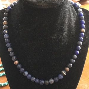 Vintage Lapis Lazuli strand of beads necklace Dtr